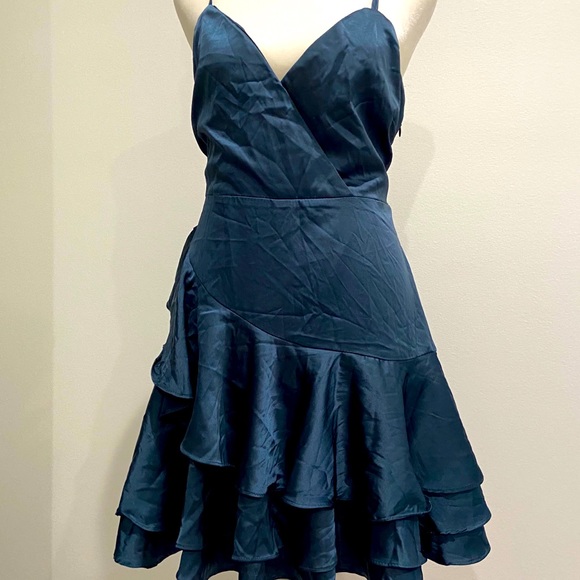 Forever 21 Dresses & Skirts - Satin mini dress